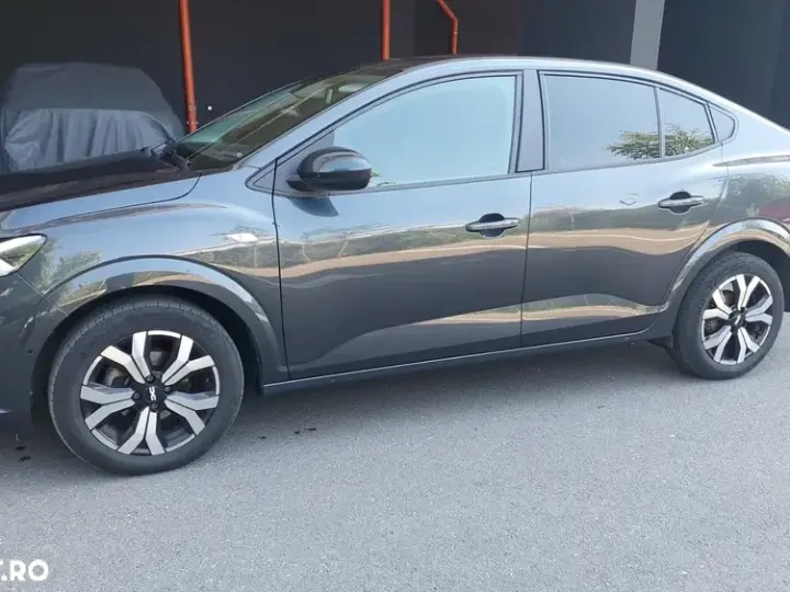 Dacia Logan III TCe 90 CVT Prestige