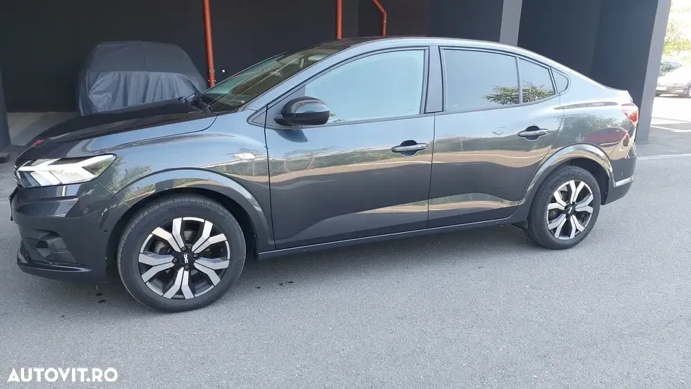 Dacia Logan III TCe 90 CVT Prestige — imagine 6