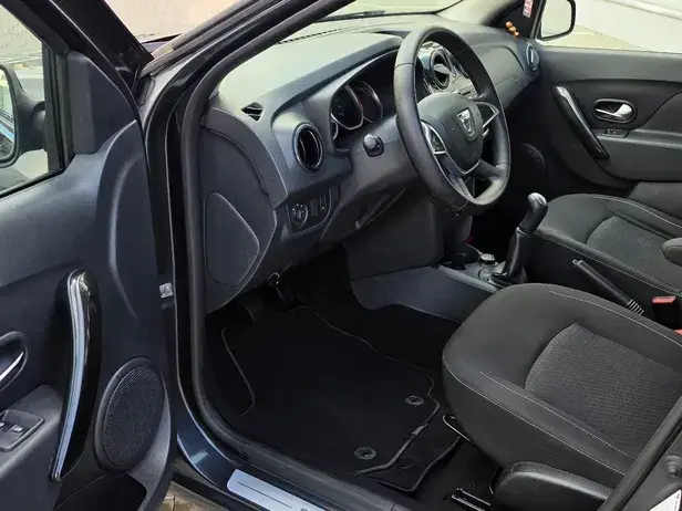 Dacia Sandero II dCi 90 Laureate