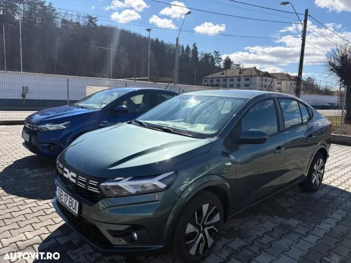 Dacia Logan III TCe 90 MT6 Expression