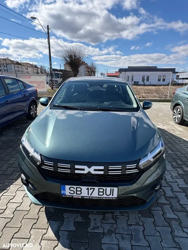 Dacia Logan III TCe 90 MT6 Expression — imagine 3