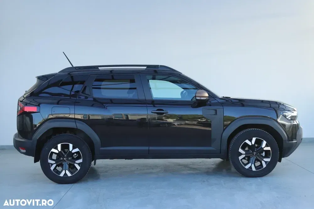 Dacia Duster III TCe 130 4X4 MHEV Extreme — imagine 3