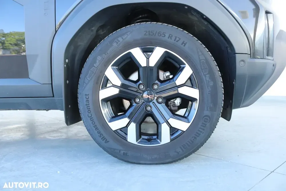 Dacia Duster III TCe 130 4X4 MHEV Extreme — imagine 6