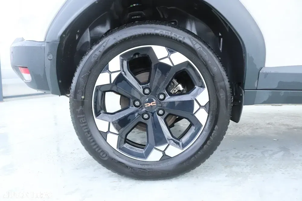 Dacia Duster III TCe 130 4X4 MHEV Extreme — imagine 5
