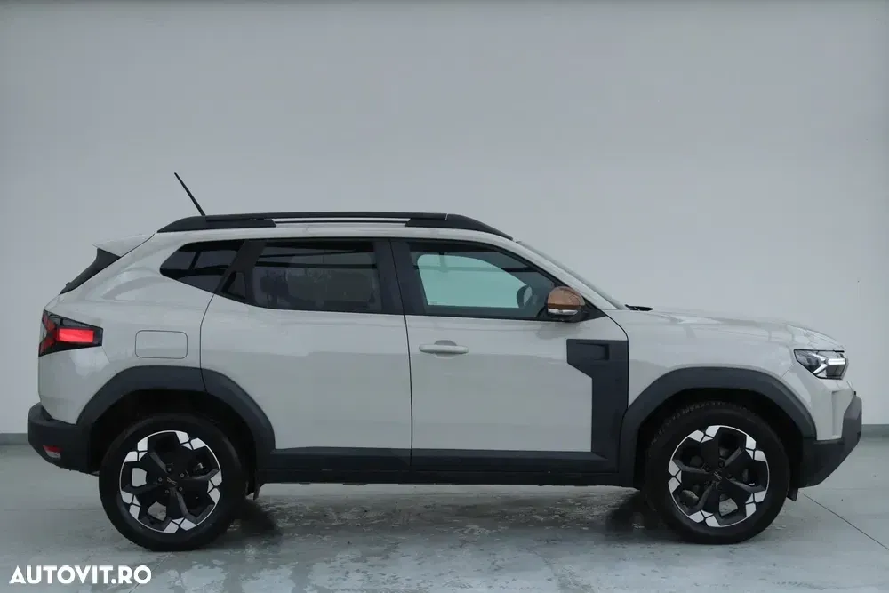 Dacia Duster III TCe 130 4X4 MHEV Extreme — imagine 3