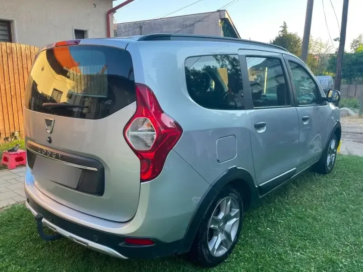 Dacia Lodgy TCe 130 GPF Stepway