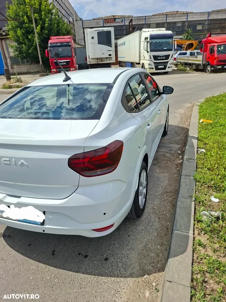 Dacia Logan TCe 90 MT5 Expression — imagine 5