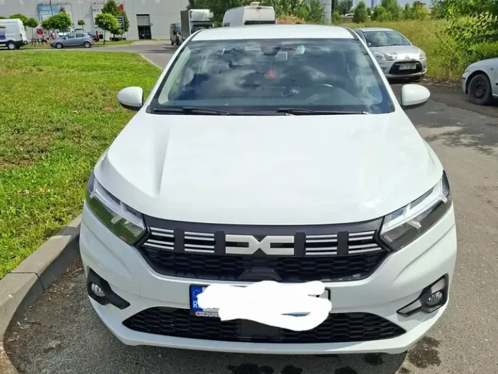 Dacia Logan TCe 90 MT5 Expression