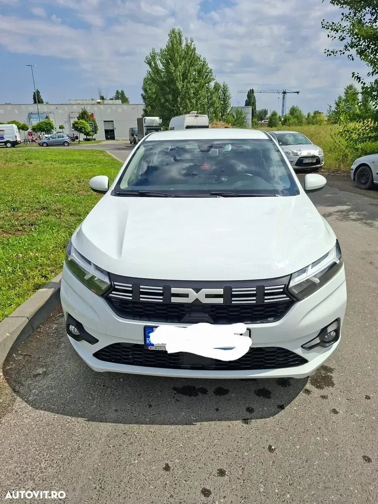 Dacia Logan TCe 90 MT5 Expression — imagine 3