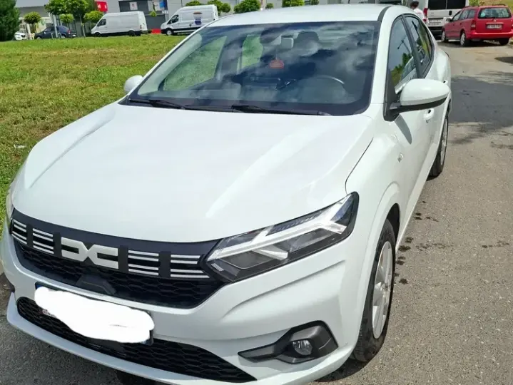 Dacia Logan TCe 90 MT5 Expression