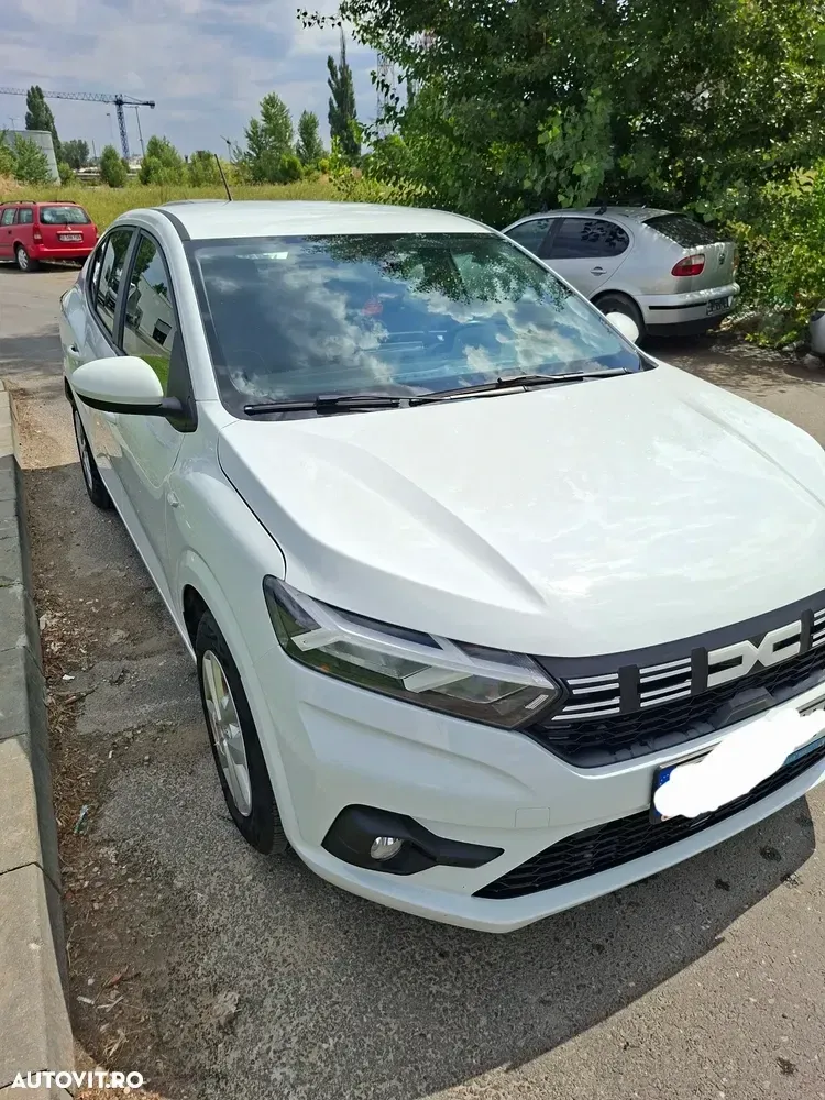 Dacia Logan TCe 90 MT5 Expression — imagine 2