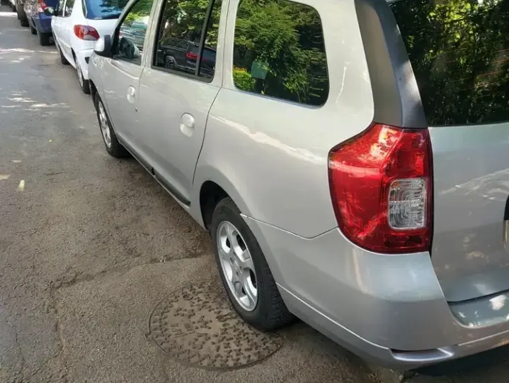 Dacia Logan II 0.9 TCe 90 CP Laureate