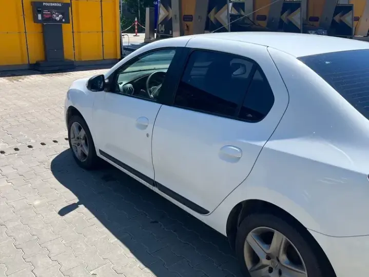 Dacia Logan 1.2 Laureate