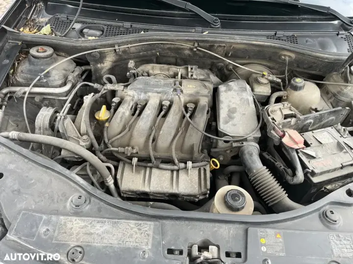 Dacia Duster I 1.6 4x2 Laureate