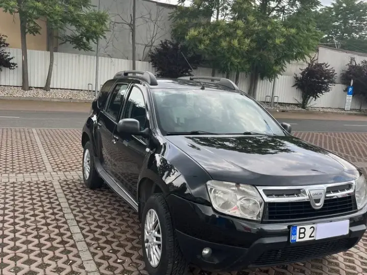 Dacia Duster I 1.6 4x2 Laureate