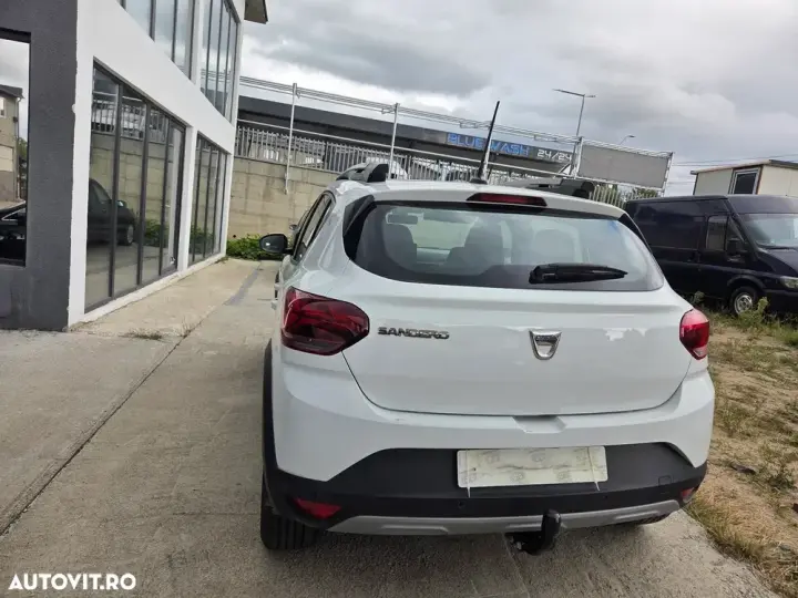 Dacia Sandero Stepway III TCe 90 Essential