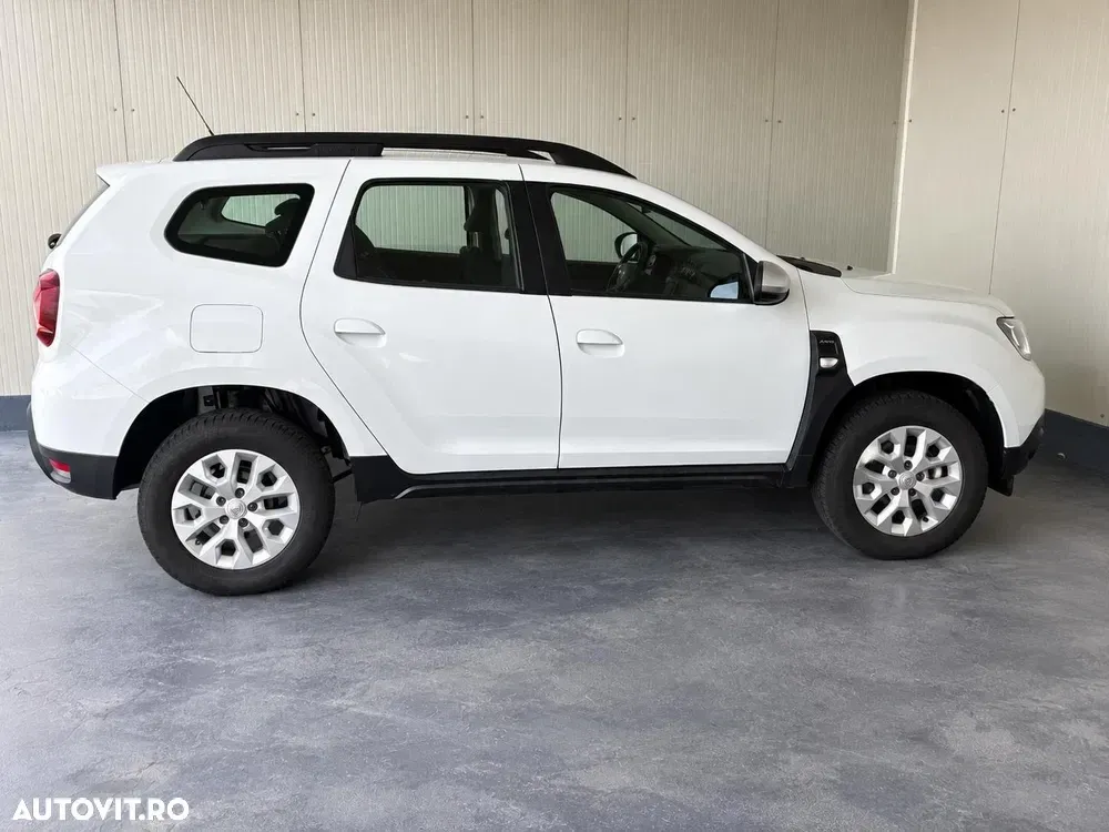 Dacia Duster Blue dCi 115 4WD Comfort — imagine 3