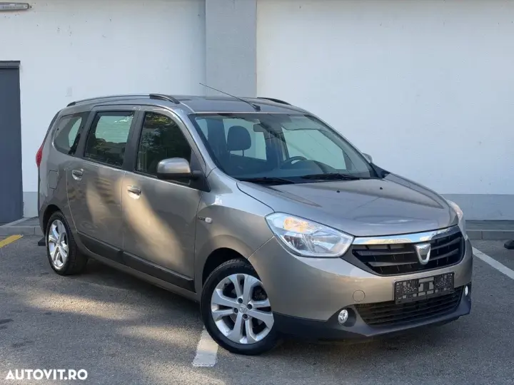 Dacia Lodgy