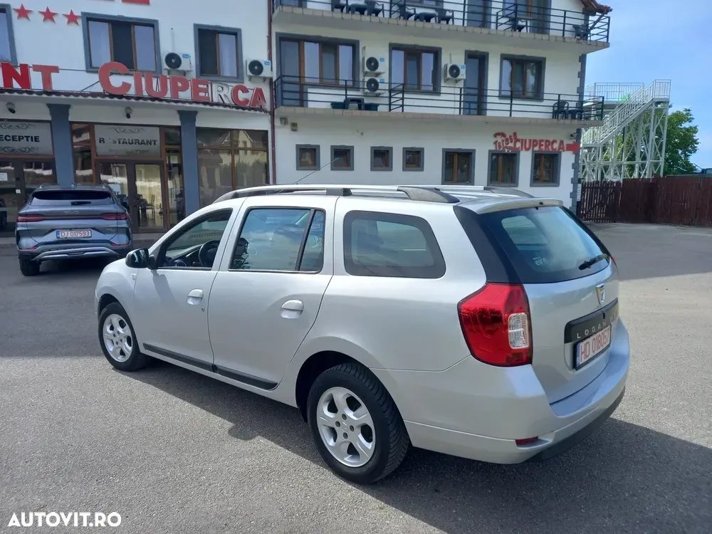 Dacia Logan 0.9 TCe Laureate — imagine 2