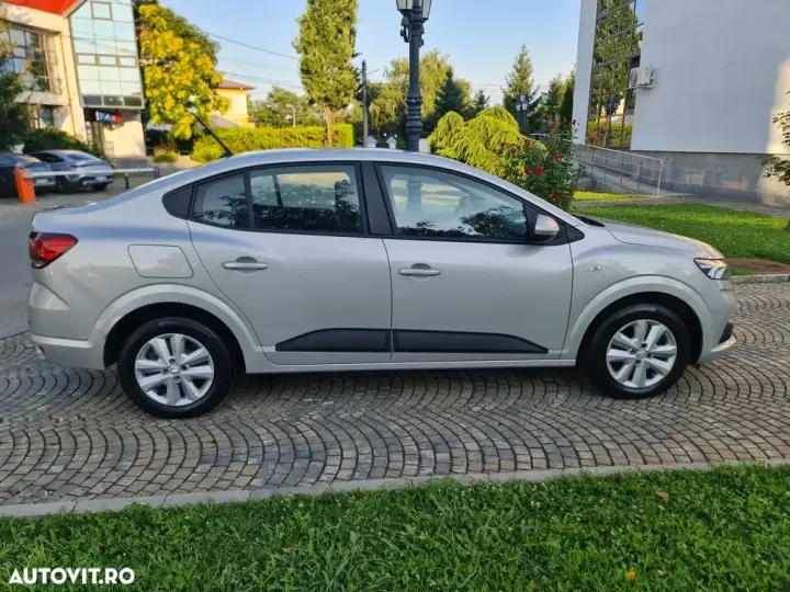 Dacia Logan III TCe 90 MT6 Comfort