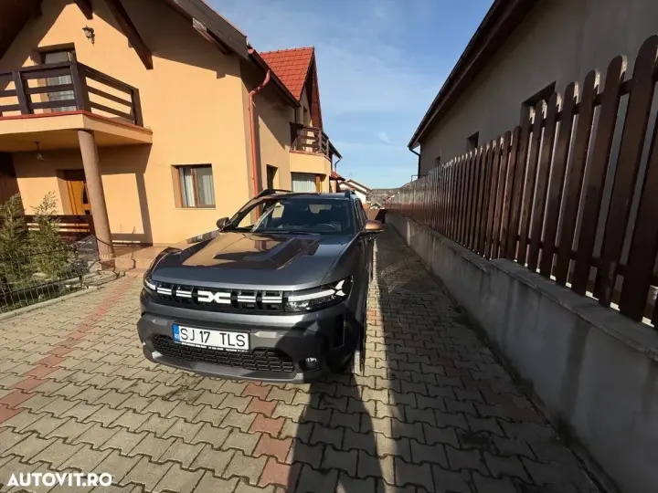 Dacia Duster III HEV 140 Expression