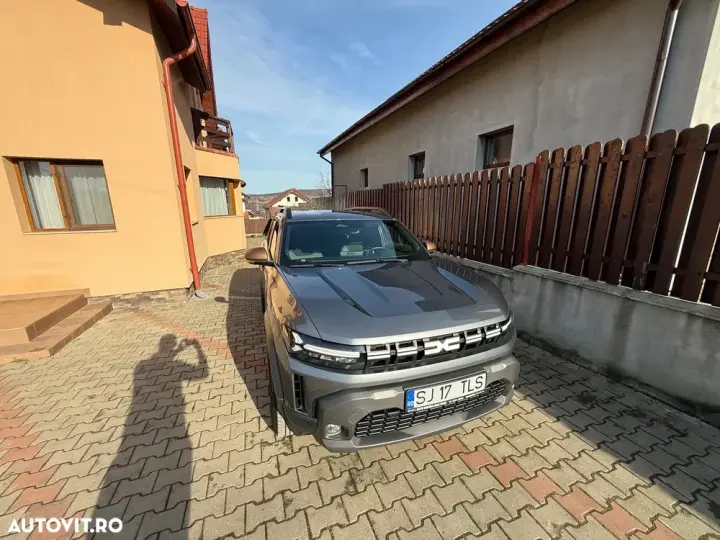 Dacia Duster III HEV 140 Expression