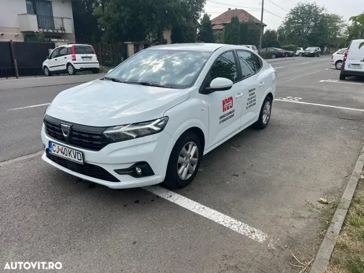 Dacia Logan III TCe 90 MT6 Expression