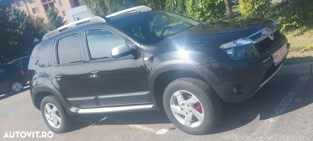 Dacia Duster 1.6 4x4 Laureate — imagine 6