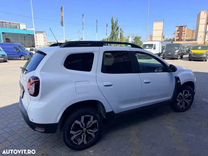 Dacia Duster III