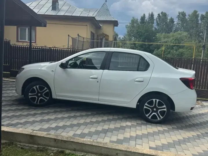 Dacia Logan III 1.5 Blue dCi Prestige