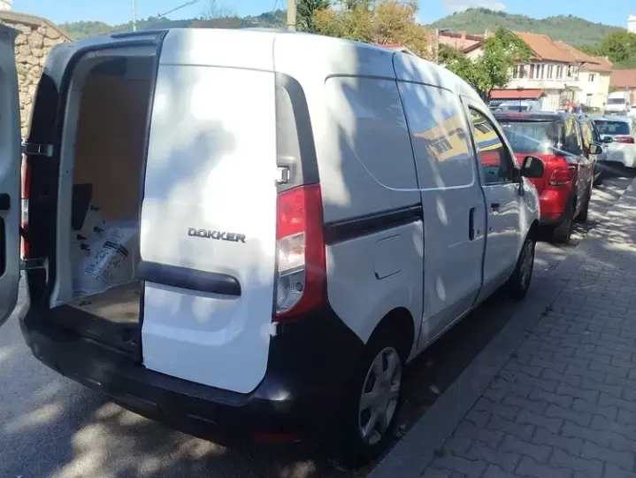 Dacia Dokker 1.6 SCe Basic