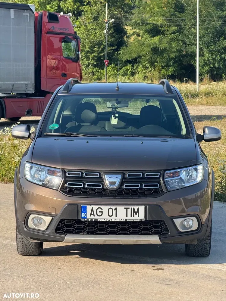 Dacia Logan II 0.9 TCe Laureate — imagine 2