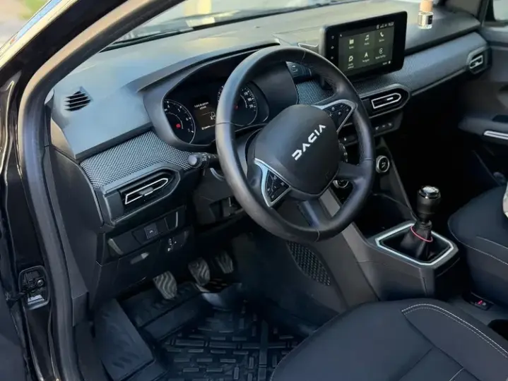 Dacia Jogger ver-5-locuri-eco--g-100-extreme