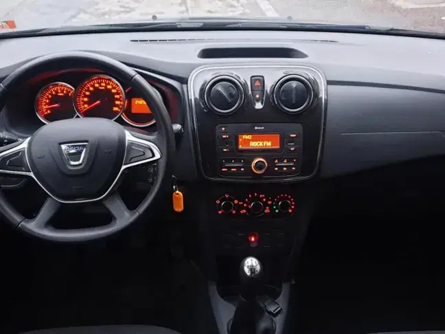 Dacia Logan III 0.9 TCe Laureate