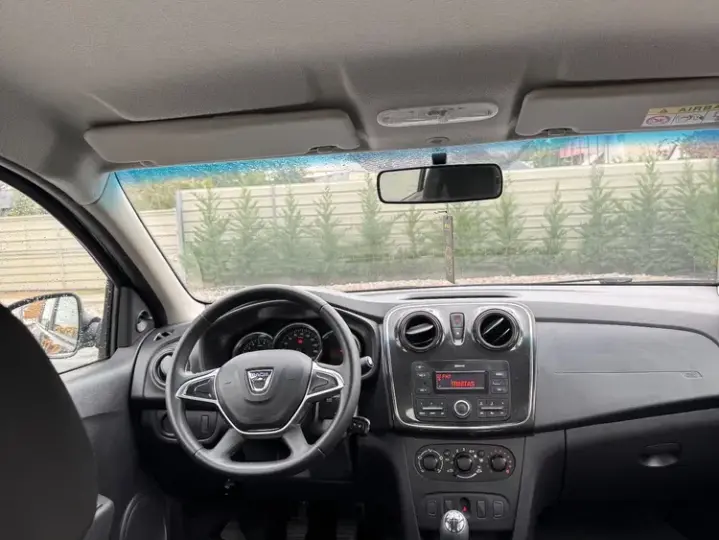 Dacia Logan II 1.0 SCe Laureate
