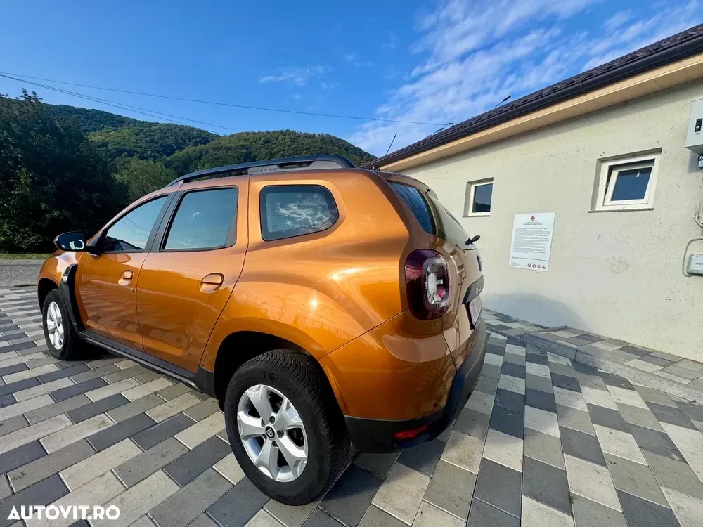 Dacia Duster 1.5 dCi 4x2 Ambiance — imagine 4