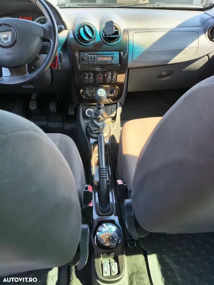 Dacia Duster I 1.5 dCi 4x4 Laureate — imagine 5