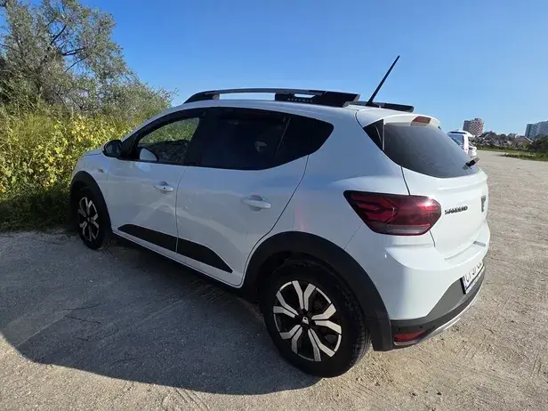 Dacia Sandero Stepway III ECO-G 100 MT6 Comfort