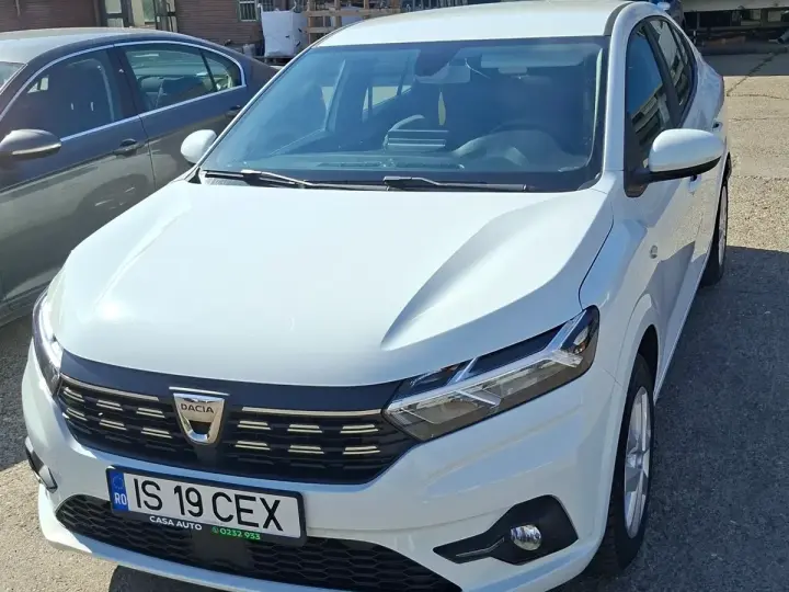 Dacia Logan III TCe 90 MT5 Expression
