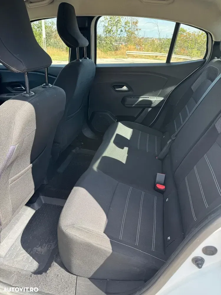 Dacia Logan — imagine 5