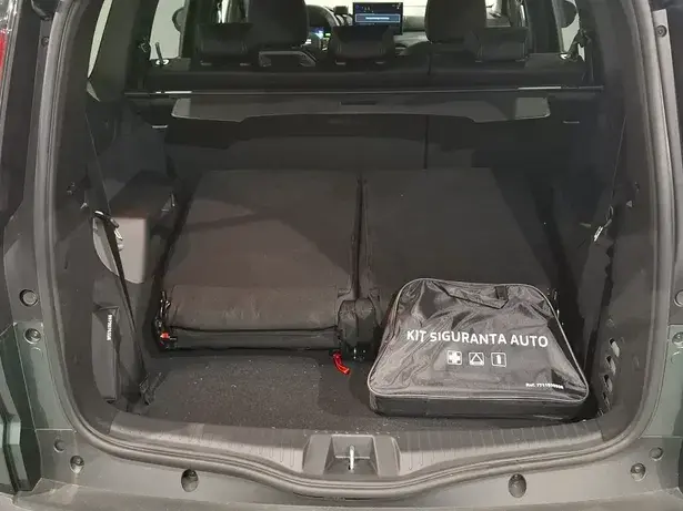 Dacia Jogger 7 locuri HEV 155 Extreme