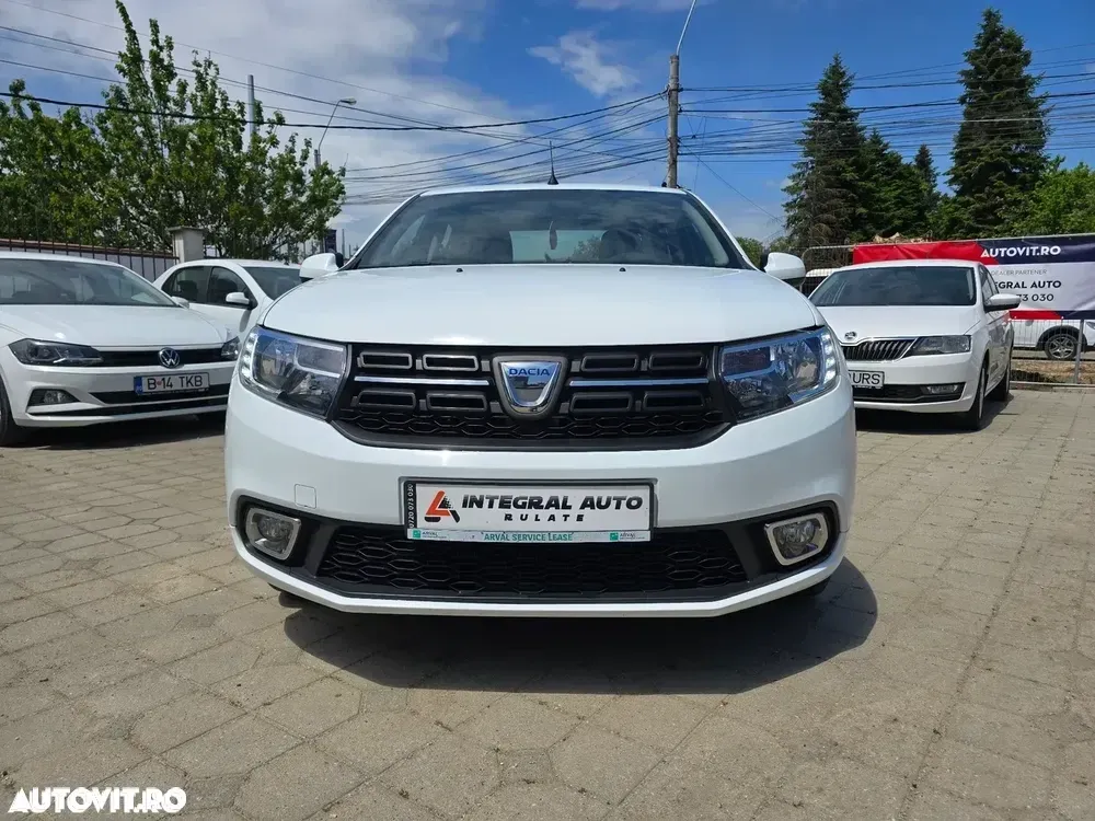 Dacia Logan 0.9 TCe Laureate — imagine 2