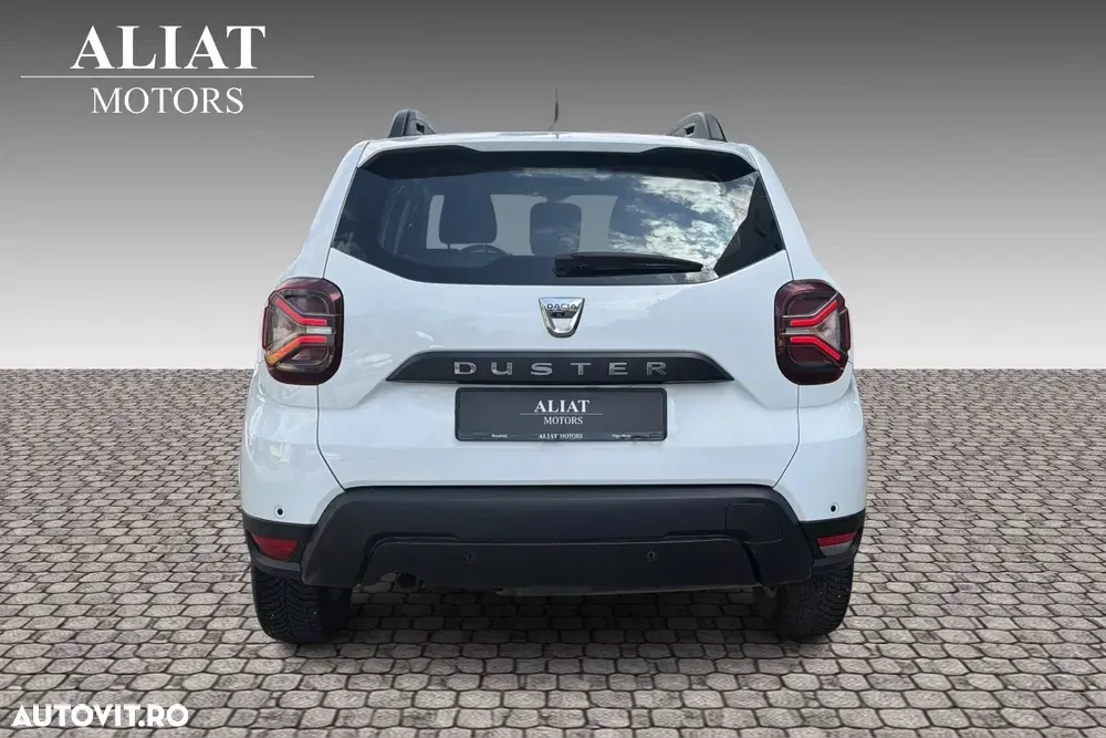 Dacia Duster Blue dCi 115 4WD Comfort — imagine 6