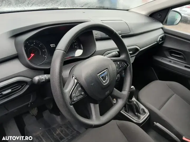 Dacia Logan III TCe 90 Essential