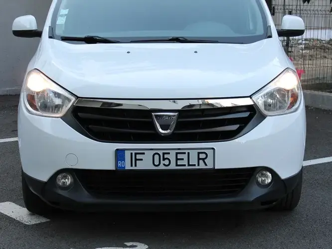 Dacia Lodgy