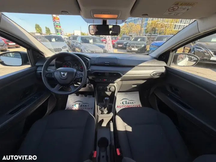 Dacia Logan TCe 90 MT5 Essential