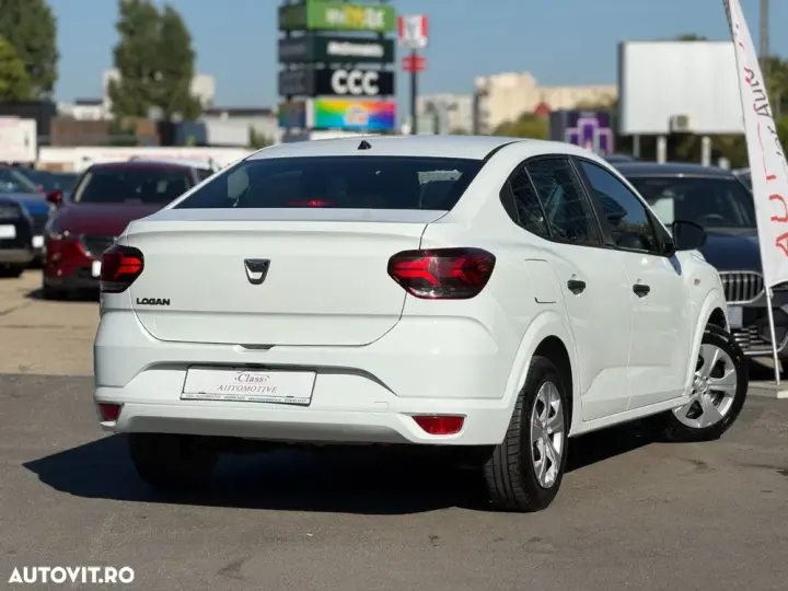 Dacia Logan TCe 90 MT5 Essential