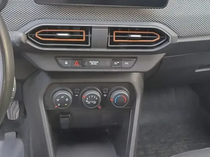 Dacia Sandero Stepway ECO-G 100 MT6 Expression