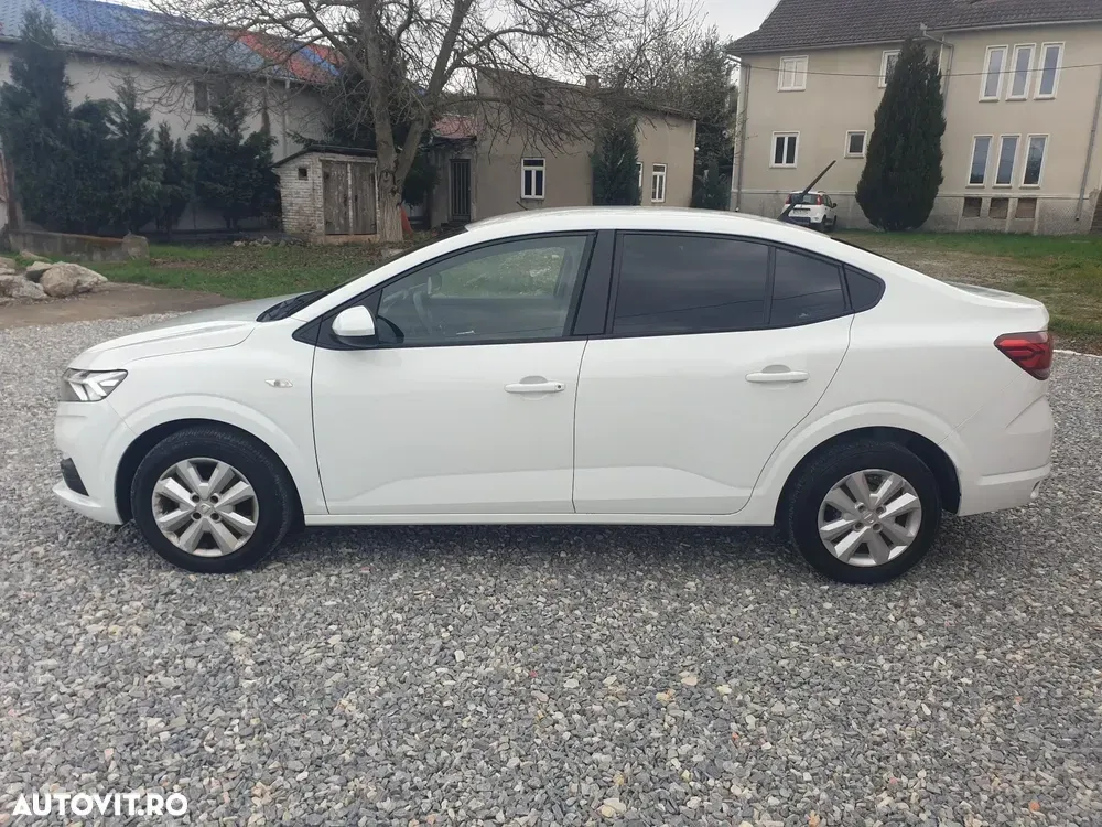Dacia Logan III TCe 90 MT6 Prestige — imagine 5