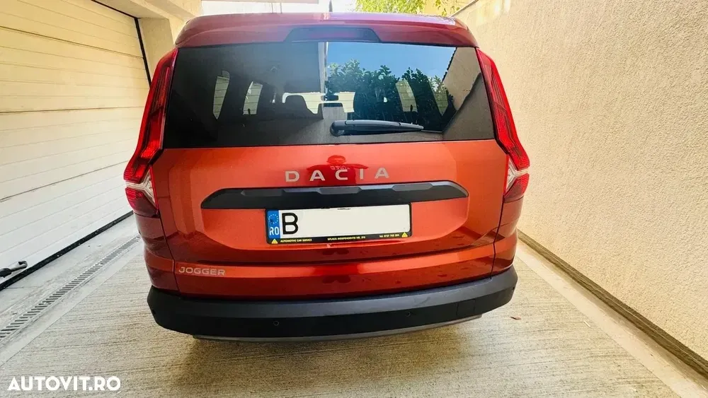 Dacia Jogger 5 locuri TCe 110 SL Extreme — imagine 6